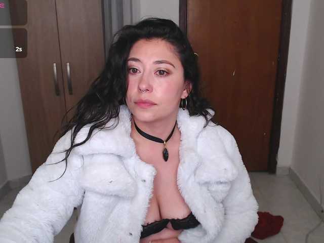 Angel-ink-333 online show from August 7, 7:52 am
