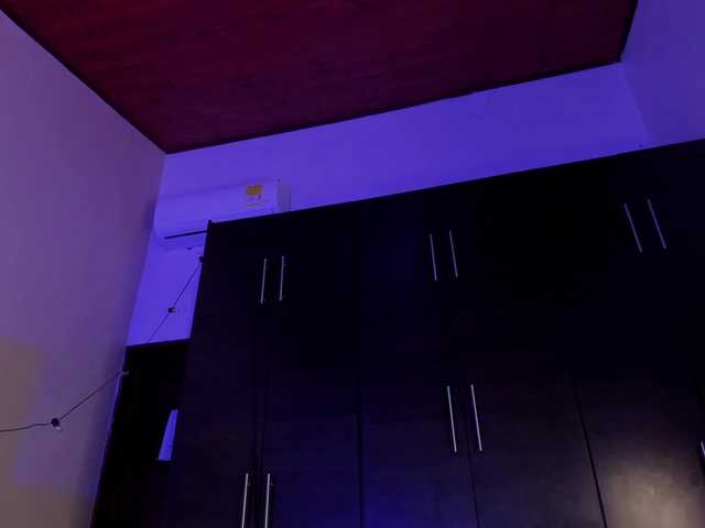 AngelSavagee online show from August 10, 11:44 am