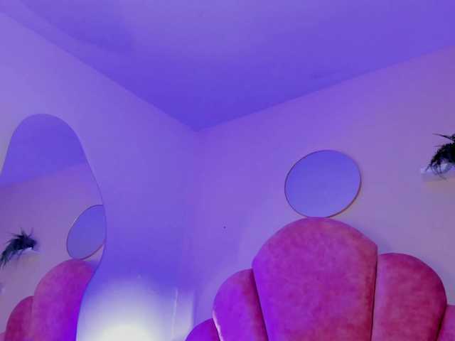 AngelSavagee online show from August 15, 12:53 pm