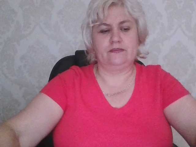 AngelaFamez online show from April 29, 6:49 am