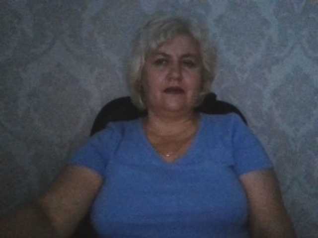 AngelaFamez online show from August 13, 10:24 pm