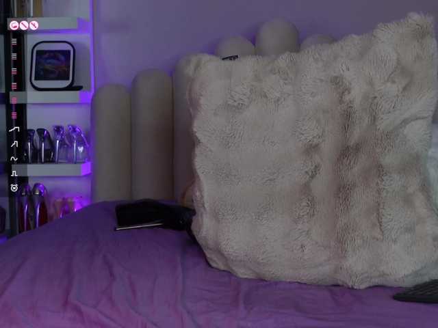 AngelaMyst online show from August 1, 4:57 pm
