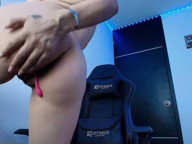 Angelblackhot online show from August 12, 1:24 pm