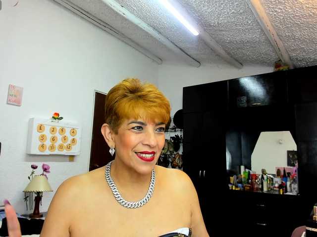 AngelinaStone65 online show from August 15, 1:42 am