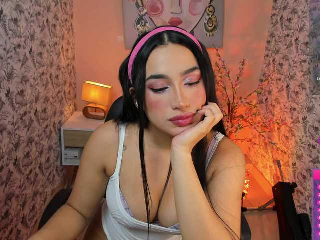 Angelvicky online show from July 11, 11:00 pm