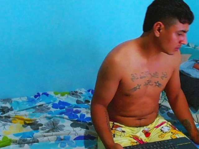 AngelyLiam online show from August 16, 4:05 am