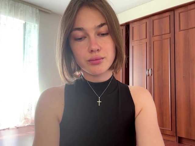 AnishaTrostle online show from August 13, 7:44 am