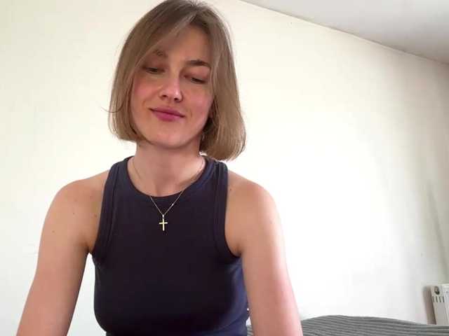 AnishaTrostle online show from August 13, 10:07 am