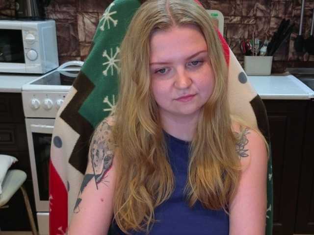 AnitaVine online show from July 22, 4:42 pm