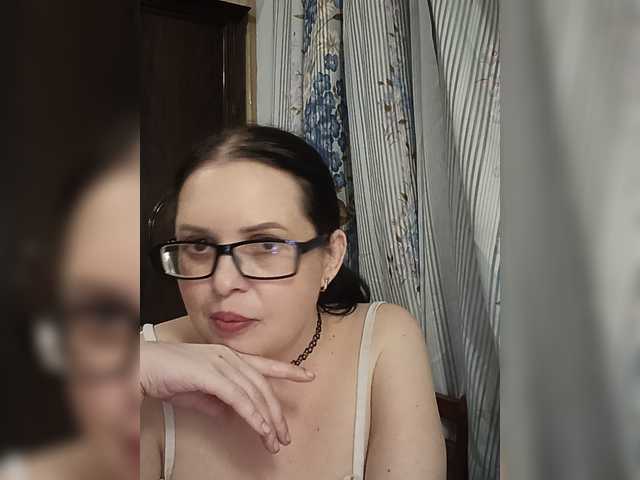 Anna-Gold3 online show from August 2, 10:17 pm