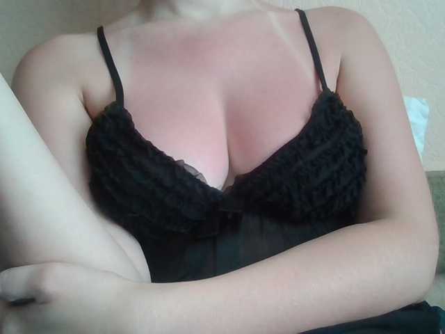 Anna6991 online show from August 7, 10:15 am