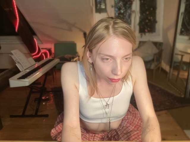 AnnaDarko online show from July 13, 10:59 pm
