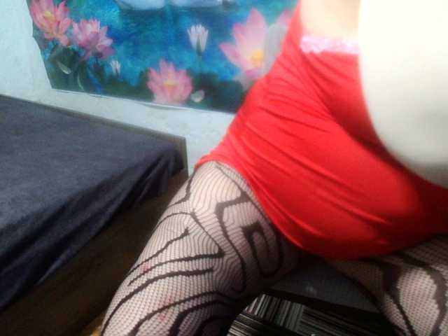 AnnaGoldXx online show from August 4, 11:02 pm