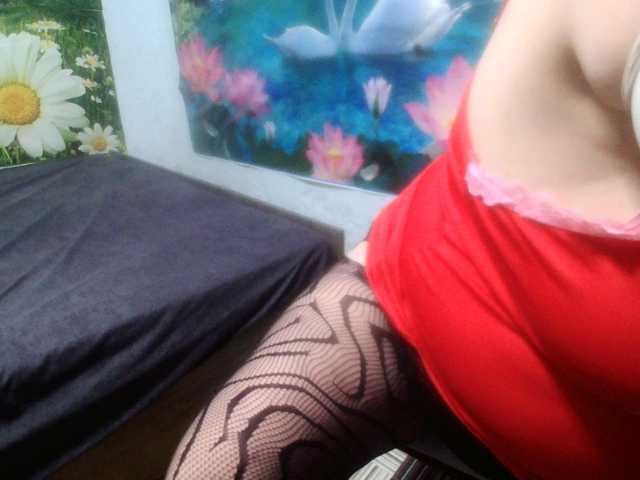AnnaGoldXx online show from August 12, 10:12 pm