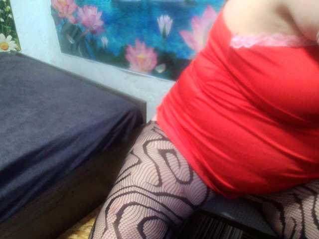 AnnaGoldXx online show from August 14, 12:31 pm