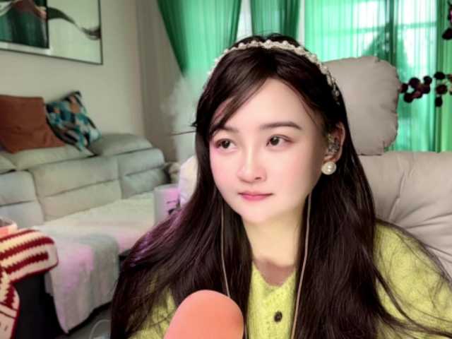 AnniBB online show from August 9, 10:16 am