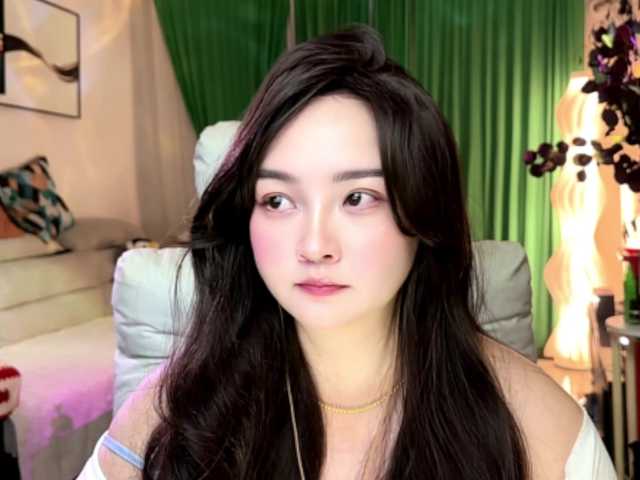 AnniBB online show from August 10, 12:50 pm