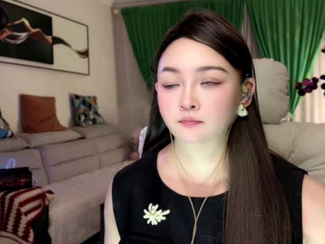 AnniBB online show from August 11, 11:56 am