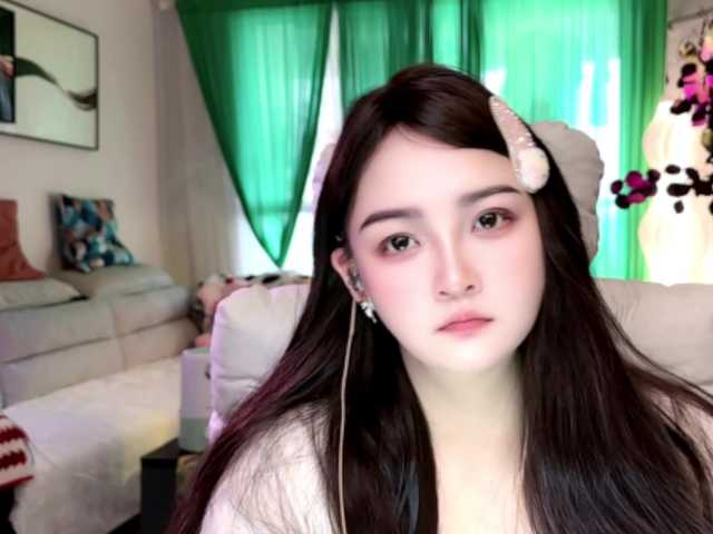 AnniBB online show from August 13, 7:33 am