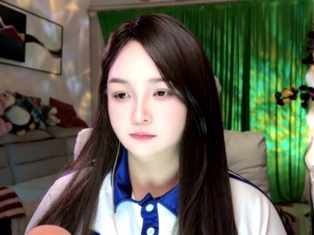 AnniBB online show from August 14, 6:33 pm