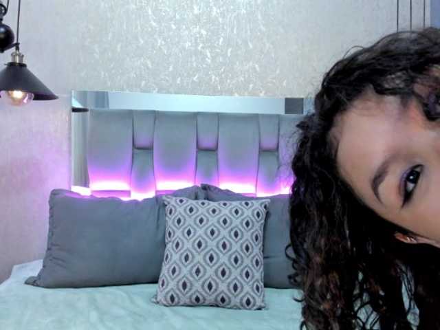 Annie-Pleasure online show from August 1, 7:53 pm