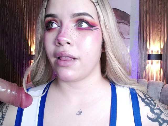 Annybutty online show from August 10, 4:14 am