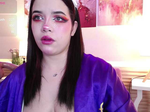 Annybutty online show from August 14, 2:48 am