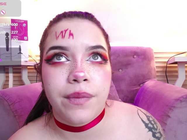 Annybutty online show from August 14, 7:23 am