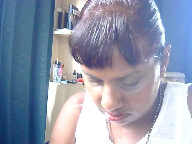 Anshia online show from August 2, 3:30 pm