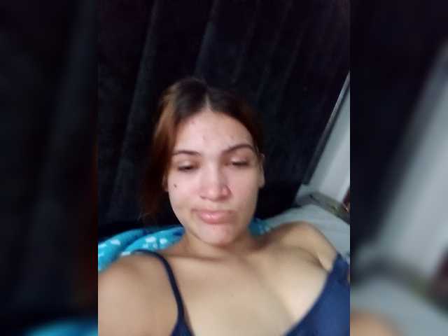 AnthonellaMarquez online show from April 10, 11:15 pm