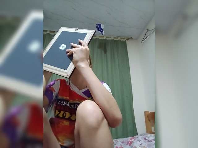 AnthonellaMarquez online show from August 7, 11:49 pm