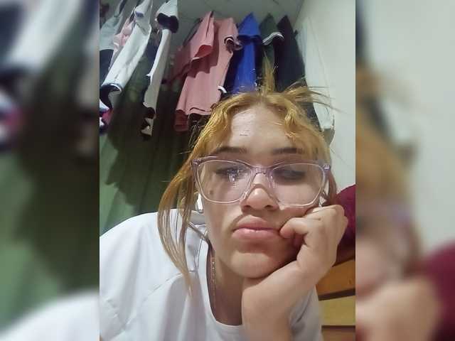 AnthonellaMarquez online show from August 15, 12:36 am