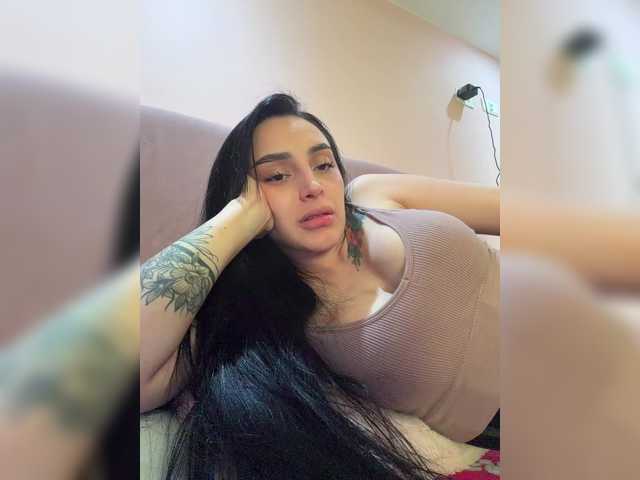 AprilRosse online show from August 2, 5:47 am