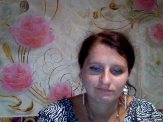 ArchiGirl online show from August 11, 2:24 am