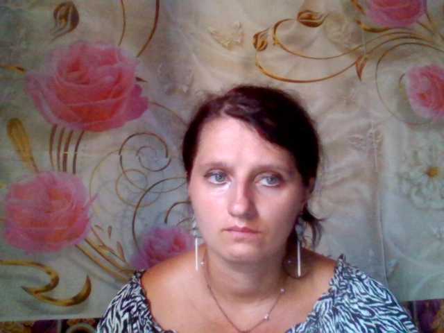 ArchiGirl online show from August 11, 3:52 am