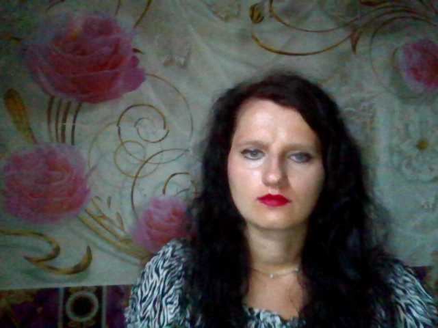 ArchiGirl online show from August 13, 3:20 am