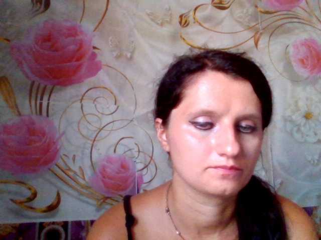 ArchiGirl online show from August 15, 11:58 am