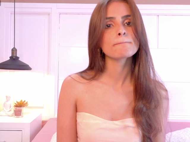 Aria-Collins online show from August 15, 5:06 pm