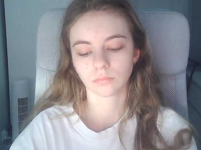 AriaModel online show from July 22, 6:16 am