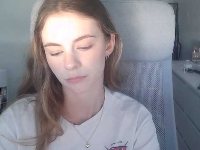 AriaModel online show from July 24, 3:04 pm