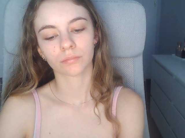 AriaModel online show from July 30, 7:27 am