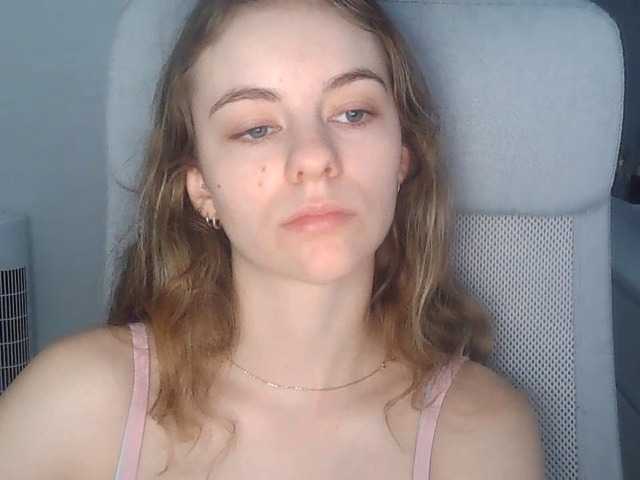 AriaModel online show from July 30, 8:32 am