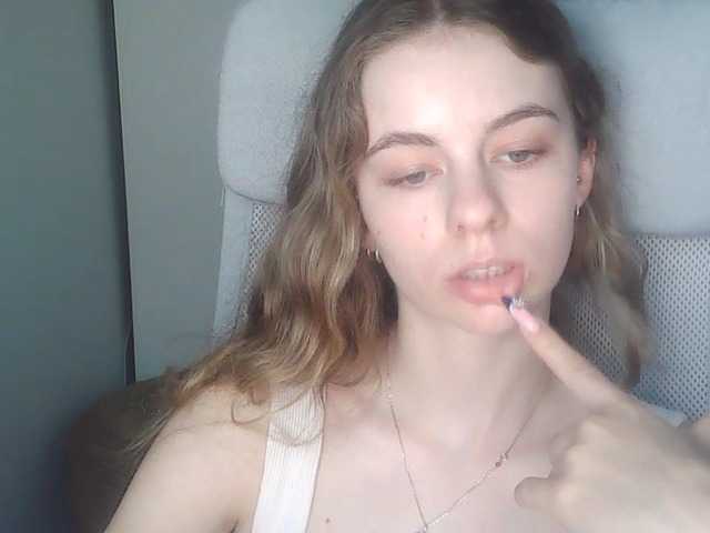 AriaModel online show from August 6, 6:29 pm