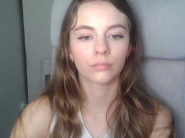 AriaModel online show from August 10, 5:36 pm
