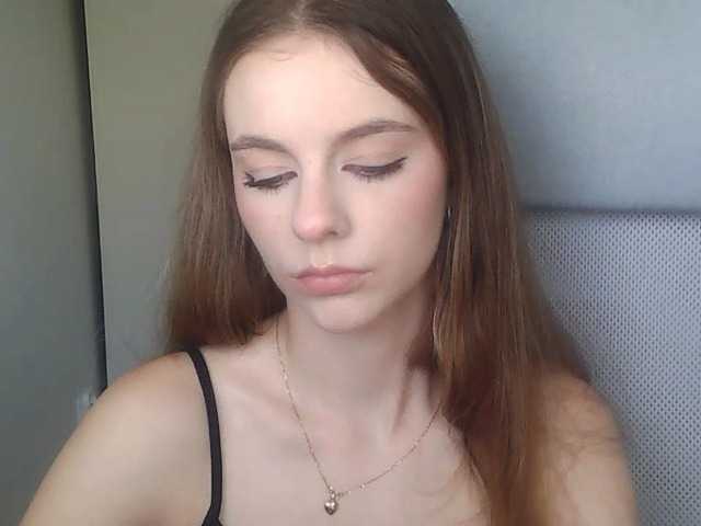 AriaModel online show from August 11, 2:19 pm