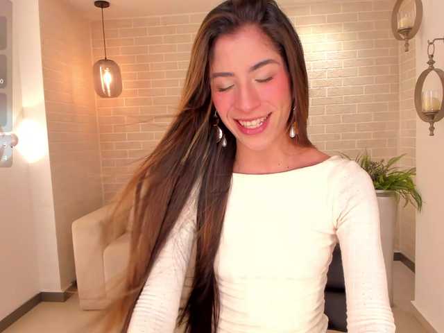 ArianaCastillo online show from August 5, 1:31 pm