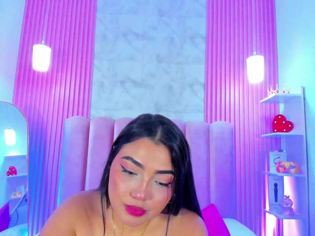 ArianaRougee online show from July 29, 5:36 am