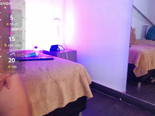 Arianna-Fox online show from August 9, 2:07 pm