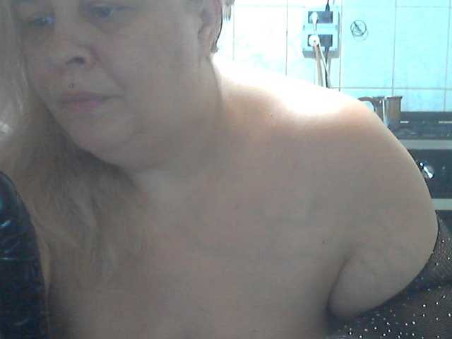 AriannaMilf online show from July 22, 9:28 pm
