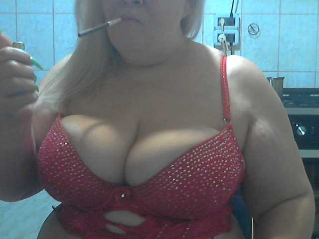 AriannaMilf online show from July 25, 9:30 pm